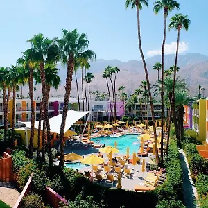 4* Otel The Saguaro